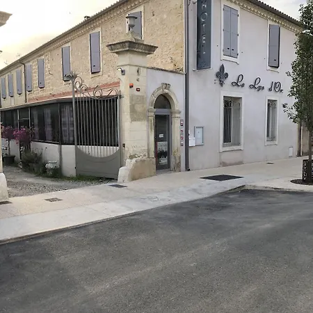 Le Lys D'or Hotell Vauvert