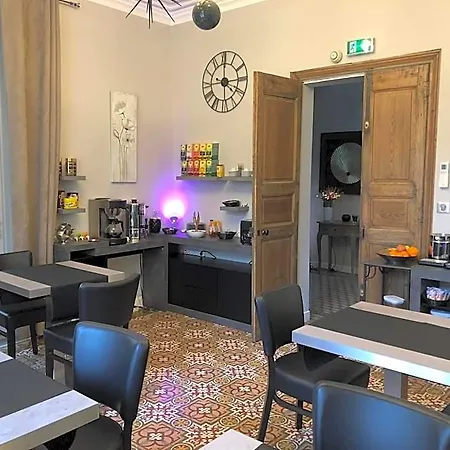 Le Lys D'or Hotel Vauvert