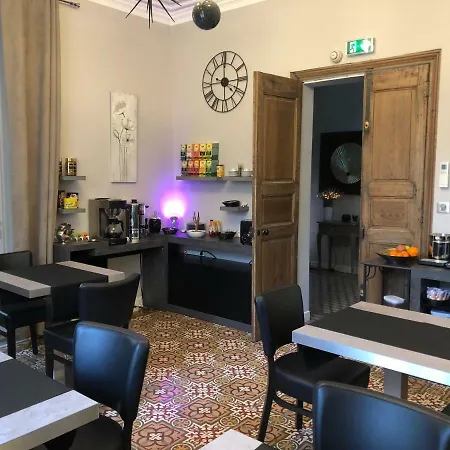 Hotel Le Lys D'or Vauvert